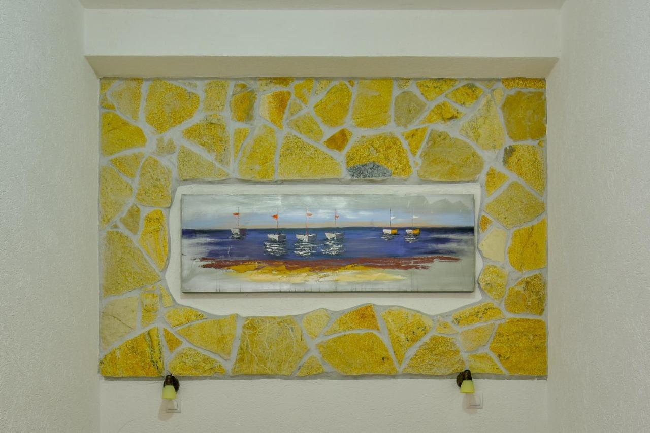 Pataki Guesthouse Petrovac Exteriör bild